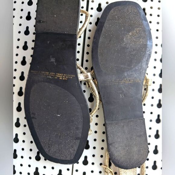 Gold crossover strappy sandals size 7 - Picture 9 of 9